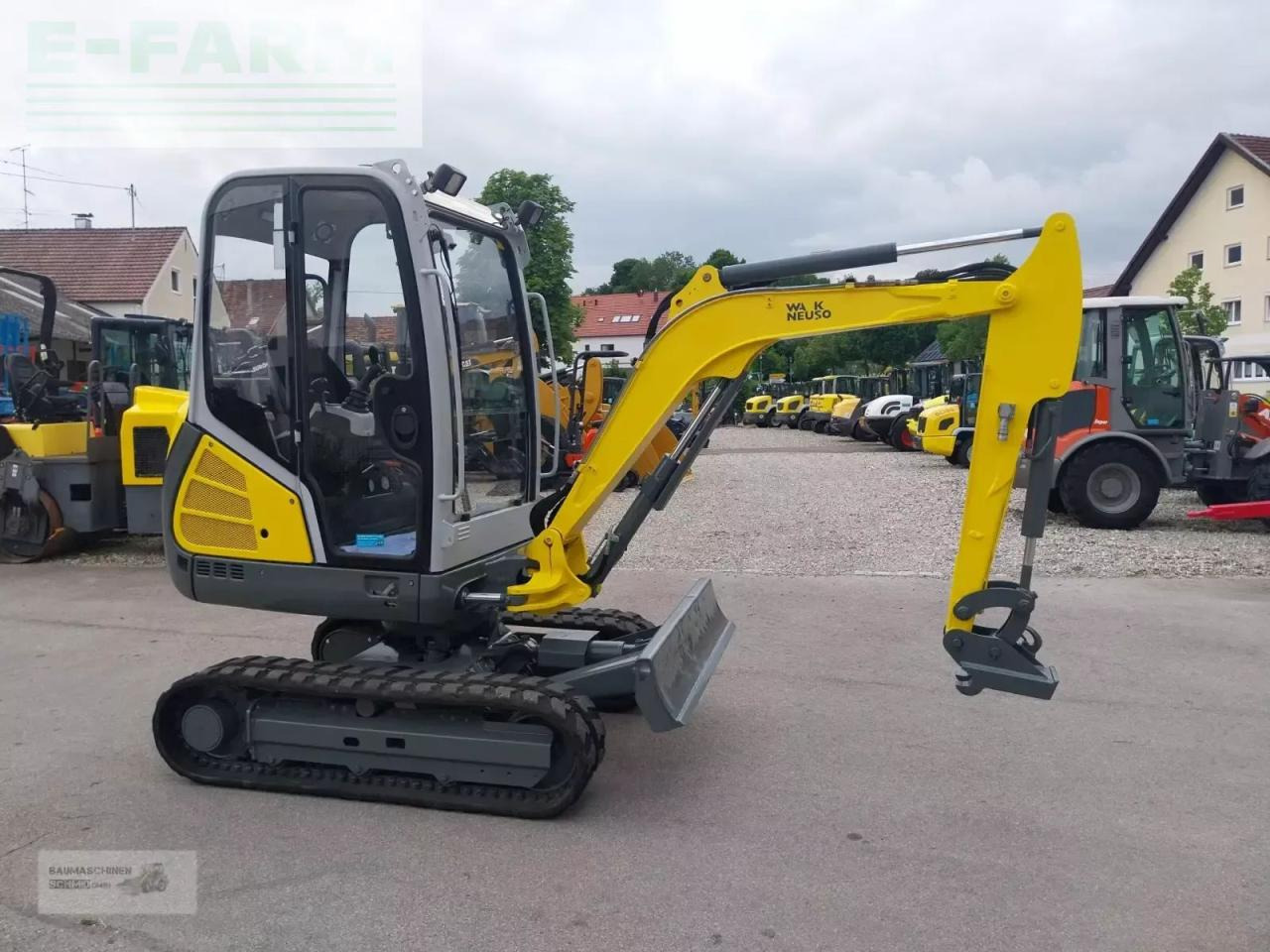 Neuson et 24 - Mini bager: slika Neuson et 24 - Mini bager Neuson et 24 - Mini bager: slika Neuson et 24 - Mini bager