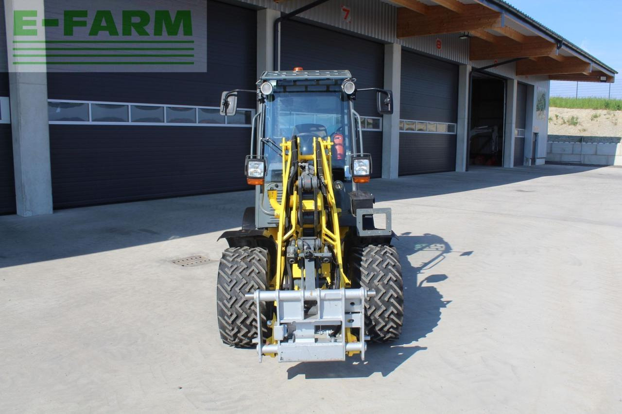Neuson hoflader wl30 - top zustand - 1970 stunden - Mini bager: slika Neuson hoflader wl30 - top zustand - 1970 stunden - Mini bager Neuson hoflader wl30 - top zustand - 1970 stunden - Mini bager: slika Neuson hoflader wl30 - top zustand - 1970 stunden - Mini bager