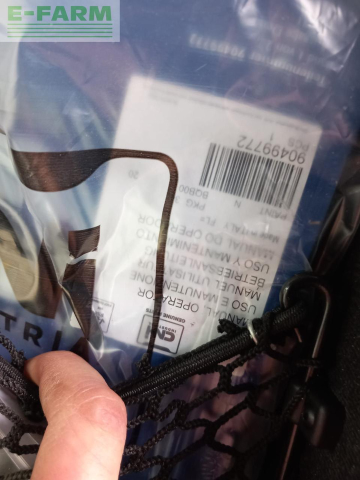 New Holland CH 7.70 - Kombajn za žetvu: slika New Holland CH 7.70 - Kombajn za žetvu New Holland CH 7.70 - Kombajn za žetvu: slika New Holland CH 7.70 - Kombajn za žetvu