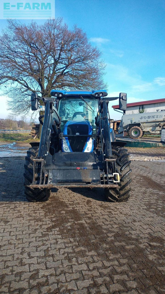 Traktor New Holland T5.140 AC AC: slika Traktor New Holland T5.140 AC AC