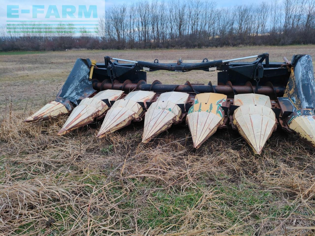 New Holland TX 66 - Kombajn za žetvu: slika New Holland TX 66 - Kombajn za žetvu New Holland TX 66 - Kombajn za žetvu: slika New Holland TX 66 - Kombajn za žetvu