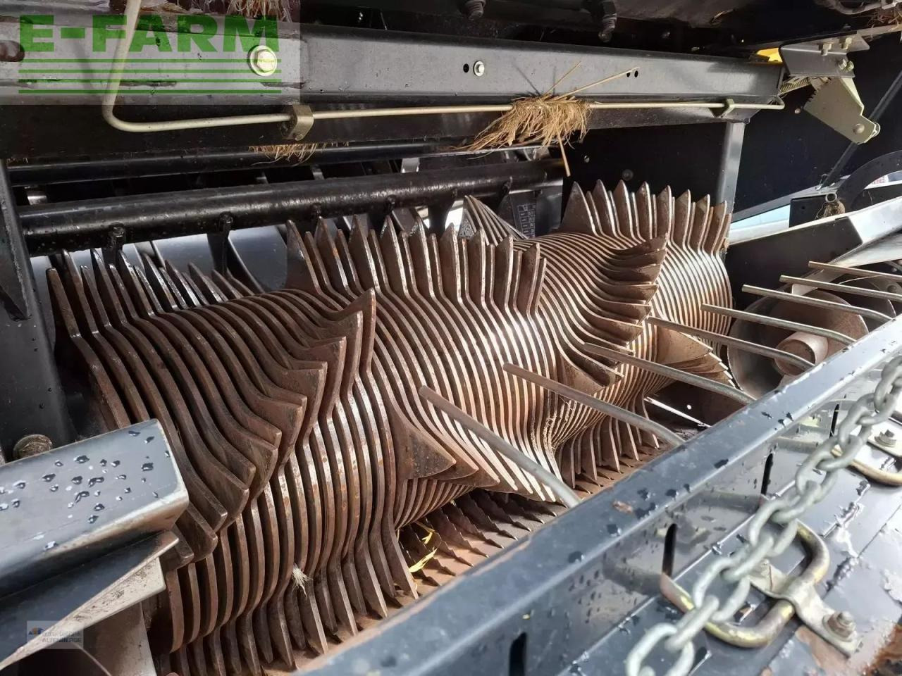 New Holland bb 9070 - Kvadratna balirka: slika New Holland bb 9070 - Kvadratna balirka New Holland bb 9070 - Kvadratna balirka: slika New Holland bb 9070 - Kvadratna balirka