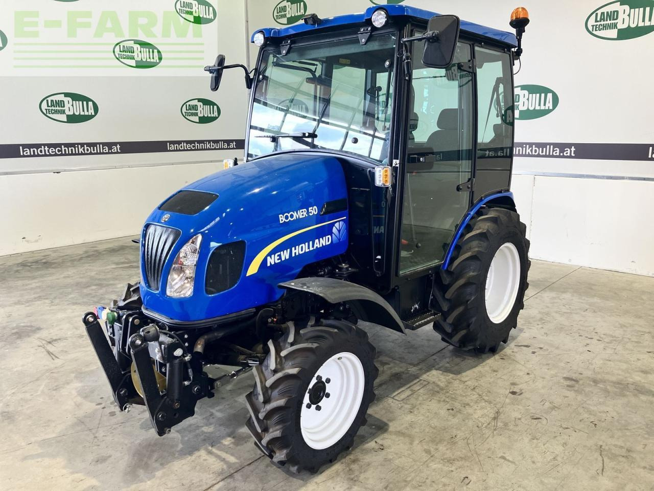 New Holland boomer 50 - Traktor: slika New Holland boomer 50 - Traktor New Holland boomer 50 - Traktor: slika New Holland boomer 50 - Traktor
