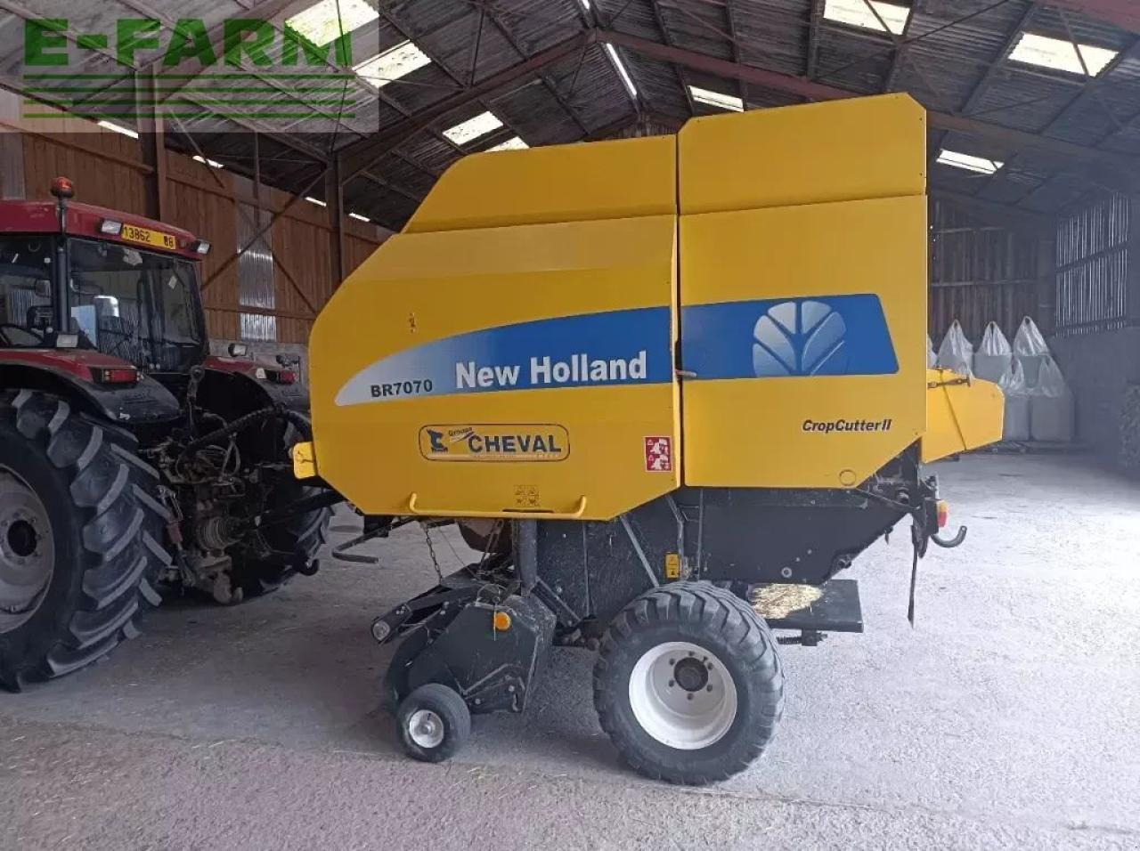 New Holland br7070 crop cutter - Kvadratna balirka: slika New Holland br7070 crop cutter - Kvadratna balirka New Holland br7070 crop cutter - Kvadratna balirka: slika New Holland br7070 crop cutter - Kvadratna balirka