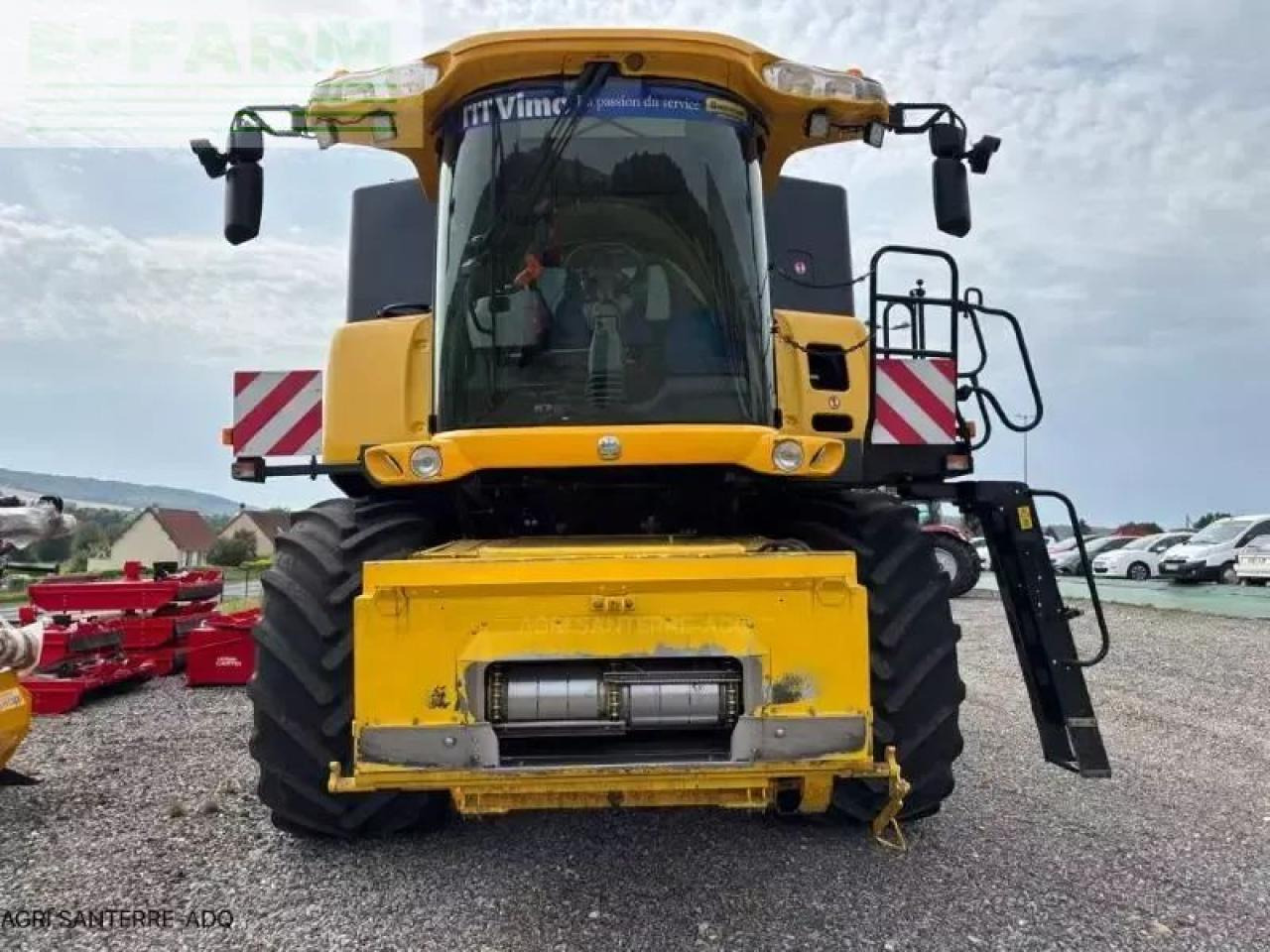 New Holland cr 9070 - Kombajn za žetvu: slika New Holland cr 9070 - Kombajn za žetvu New Holland cr 9070 - Kombajn za žetvu: slika New Holland cr 9070 - Kombajn za žetvu