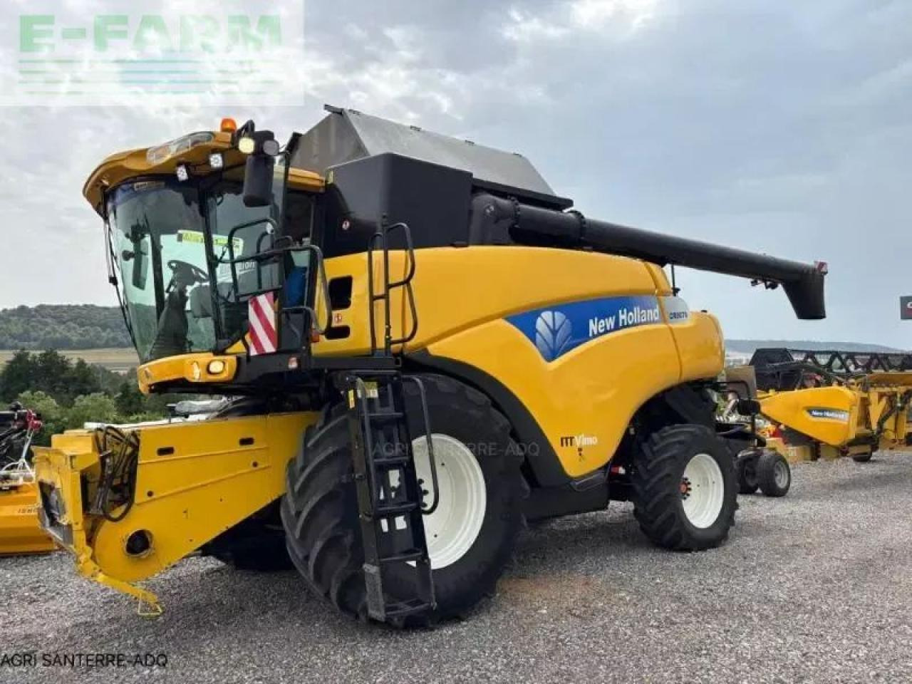 New Holland cr 9070 - Kombajn za žetvu: slika New Holland cr 9070 - Kombajn za žetvu New Holland cr 9070 - Kombajn za žetvu: slika New Holland cr 9070 - Kombajn za žetvu