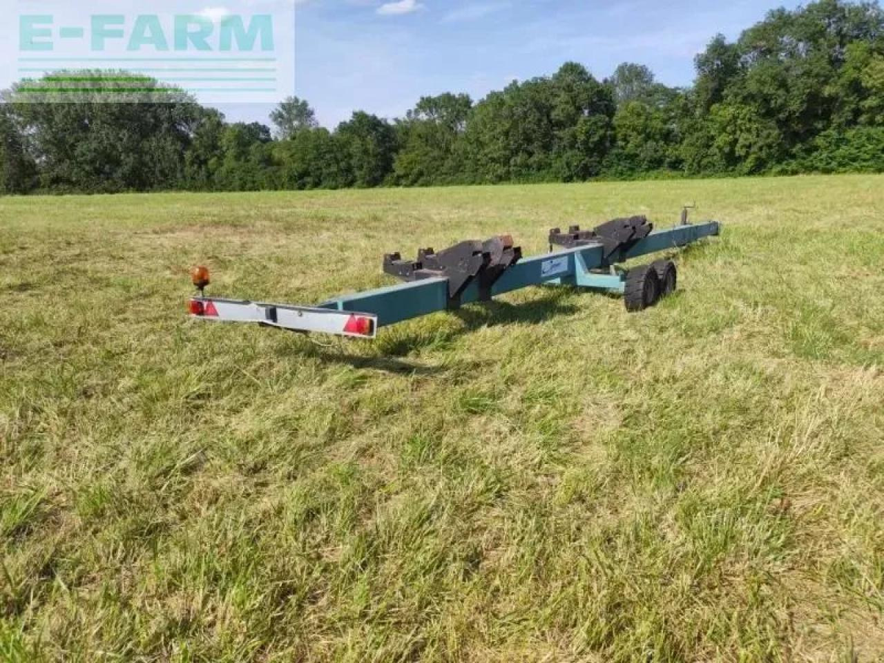 New Holland cr9060 - Kombajn za žetvu: slika New Holland cr9060 - Kombajn za žetvu New Holland cr9060 - Kombajn za žetvu: slika New Holland cr9060 - Kombajn za žetvu