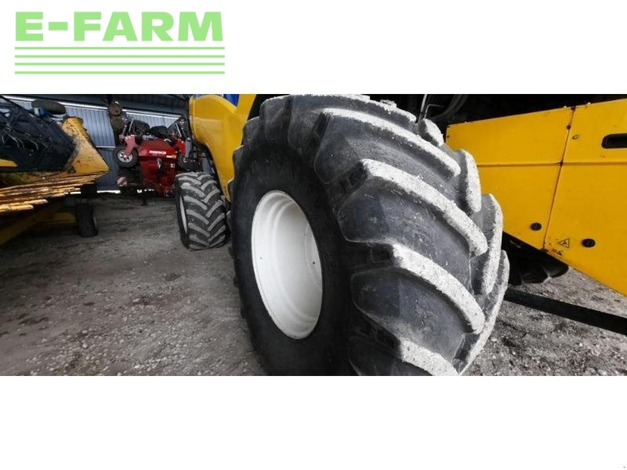 New Holland cr9080 - Kombajn za žetvu: slika New Holland cr9080 - Kombajn za žetvu New Holland cr9080 - Kombajn za žetvu: slika New Holland cr9080 - Kombajn za žetvu