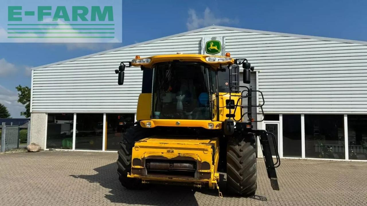 New Holland cr9090 cr9090 - Kombajn za žetvu: slika New Holland cr9090 cr9090 - Kombajn za žetvu New Holland cr9090 cr9090 - Kombajn za žetvu: slika New Holland cr9090 cr9090 - Kombajn za žetvu