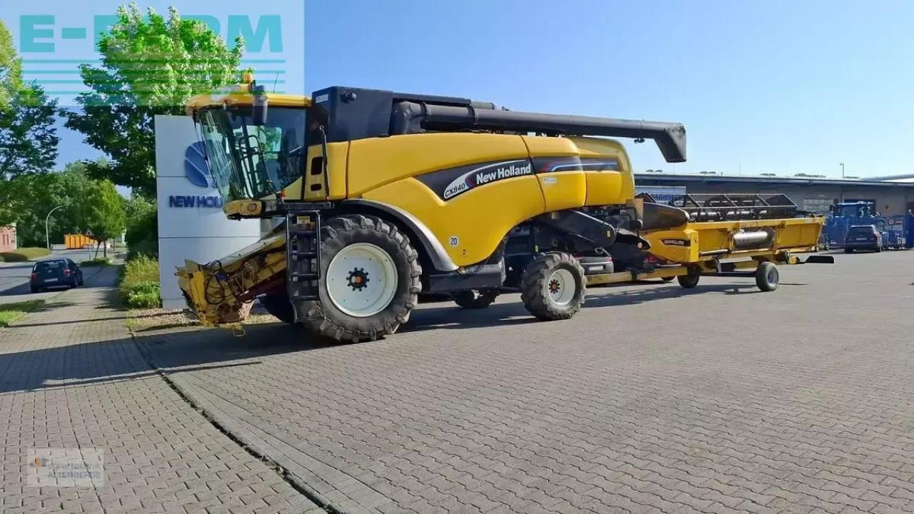 New Holland cx 840 - Kombajn za žetvu: slika New Holland cx 840 - Kombajn za žetvu New Holland cx 840 - Kombajn za žetvu: slika New Holland cx 840 - Kombajn za žetvu