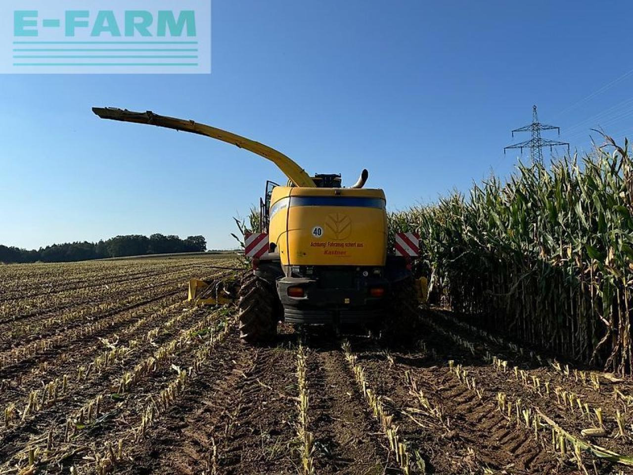 New Holland fr 9060 - Silažni kombajn: slika New Holland fr 9060 - Silažni kombajn New Holland fr 9060 - Silažni kombajn: slika New Holland fr 9060 - Silažni kombajn
