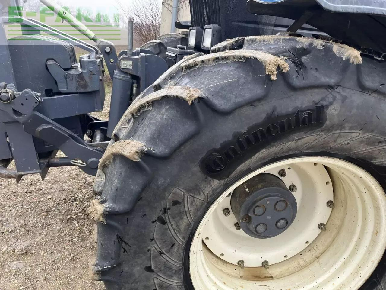 New Holland g 210 / 8870 - Traktor: slika New Holland g 210 / 8870 - Traktor New Holland g 210 / 8870 - Traktor: slika New Holland g 210 / 8870 - Traktor