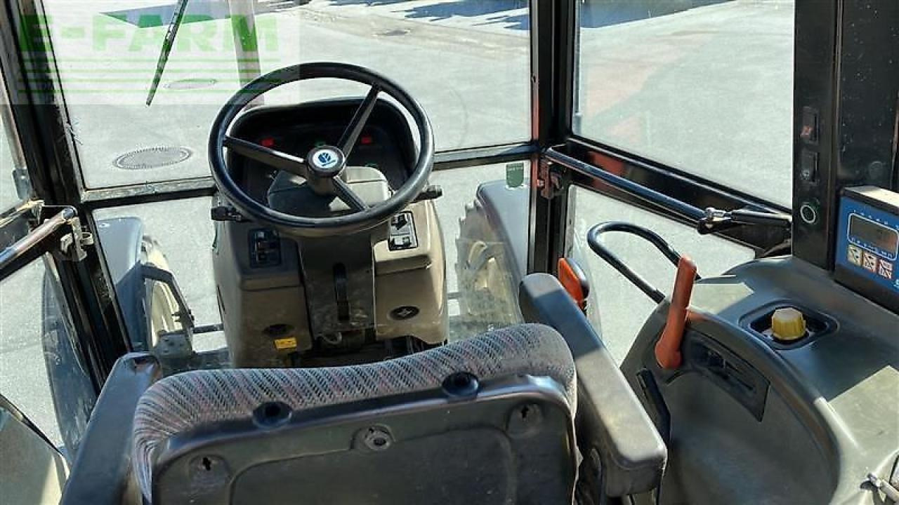 New Holland l65 - Traktor: slika New Holland l65 - Traktor New Holland l65 - Traktor: slika New Holland l65 - Traktor