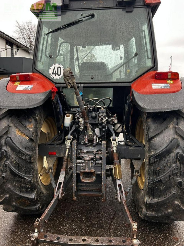 New Holland m 100/8160 - Traktor: slika New Holland m 100/8160 - Traktor New Holland m 100/8160 - Traktor: slika New Holland m 100/8160 - Traktor
