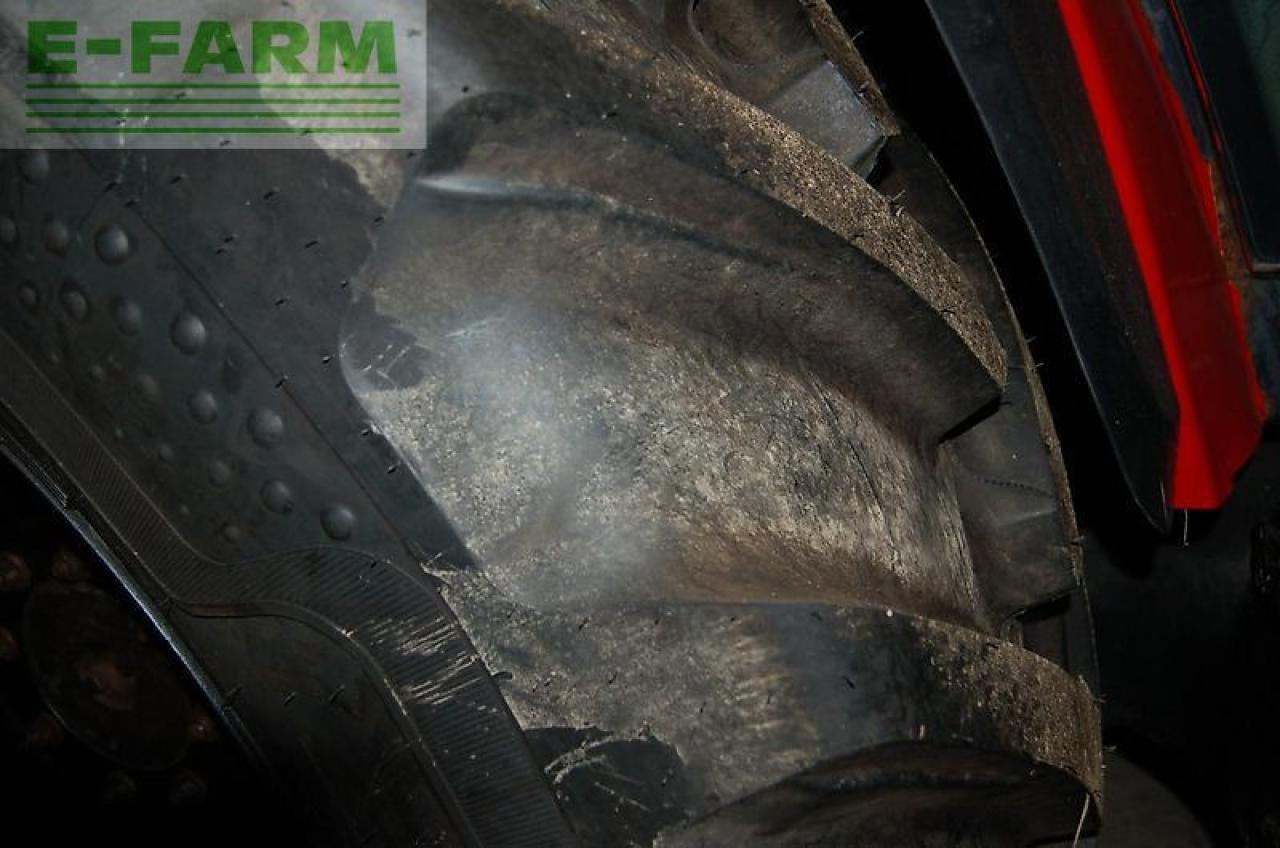 New Holland m 135 - Traktor: slika New Holland m 135 - Traktor New Holland m 135 - Traktor: slika New Holland m 135 - Traktor