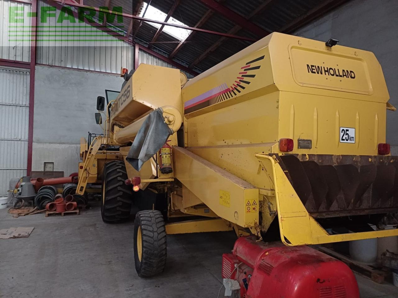 New Holland new holland tc 56 - Kombajn za žetvu: slika New Holland new holland tc 56 - Kombajn za žetvu New Holland new holland tc 56 - Kombajn za žetvu: slika New Holland new holland tc 56 - Kombajn za žetvu