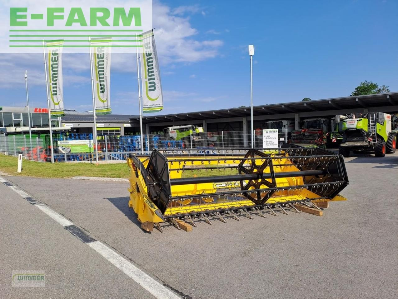 New Holland nh 400 - Heder za kombajn: slika New Holland nh 400 - Heder za kombajn New Holland nh 400 - Heder za kombajn: slika New Holland nh 400 - Heder za kombajn