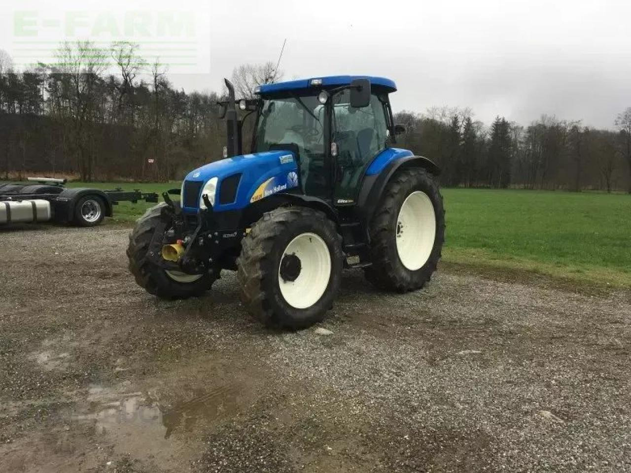 New Holland t 6020 - Traktor: slika New Holland t 6020 - Traktor New Holland t 6020 - Traktor: slika New Holland t 6020 - Traktor
