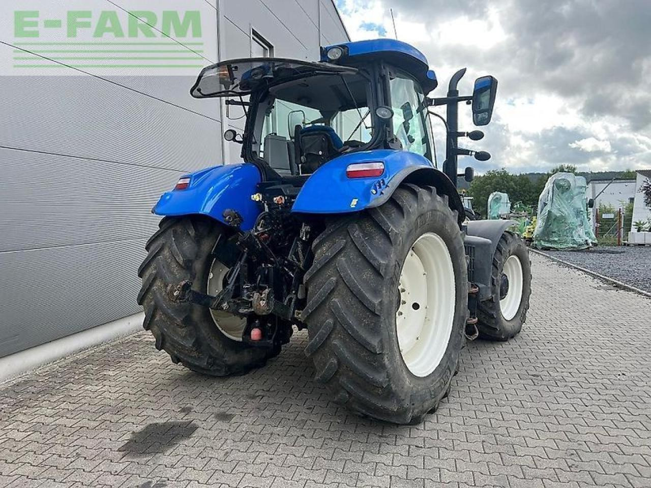 New Holland t 7.200 ac - Traktor: slika New Holland t 7.200 ac - Traktor New Holland t 7.200 ac - Traktor: slika New Holland t 7.200 ac - Traktor