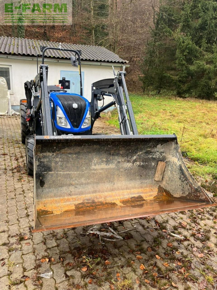 New Holland t4.80 v V - Traktor: slika New Holland t4.80 v V - Traktor New Holland t4.80 v V - Traktor: slika New Holland t4.80 v V - Traktor