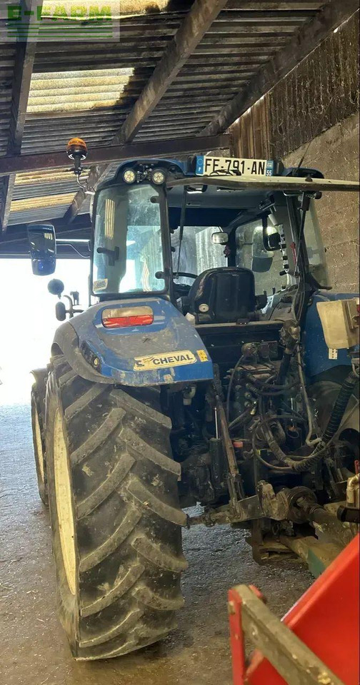 New Holland t5.100 ec - Traktor: slika New Holland t5.100 ec - Traktor New Holland t5.100 ec - Traktor: slika New Holland t5.100 ec - Traktor