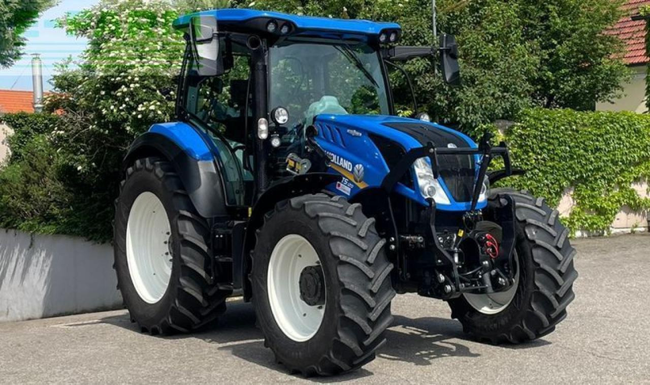 New Holland t5.120 auto command (stage v) - Traktor: slika New Holland t5.120 auto command (stage v) - Traktor New Holland t5.120 auto command (stage v) - Traktor: slika New Holland t5.120 auto command (stage v) - Traktor
