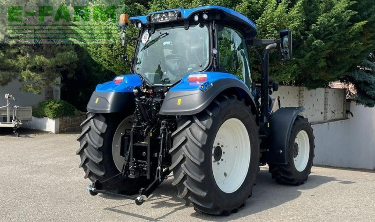New Holland t5.120 auto command (stage v) - Traktor: slika New Holland t5.120 auto command (stage v) - Traktor New Holland t5.120 auto command (stage v) - Traktor: slika New Holland t5.120 auto command (stage v) - Traktor