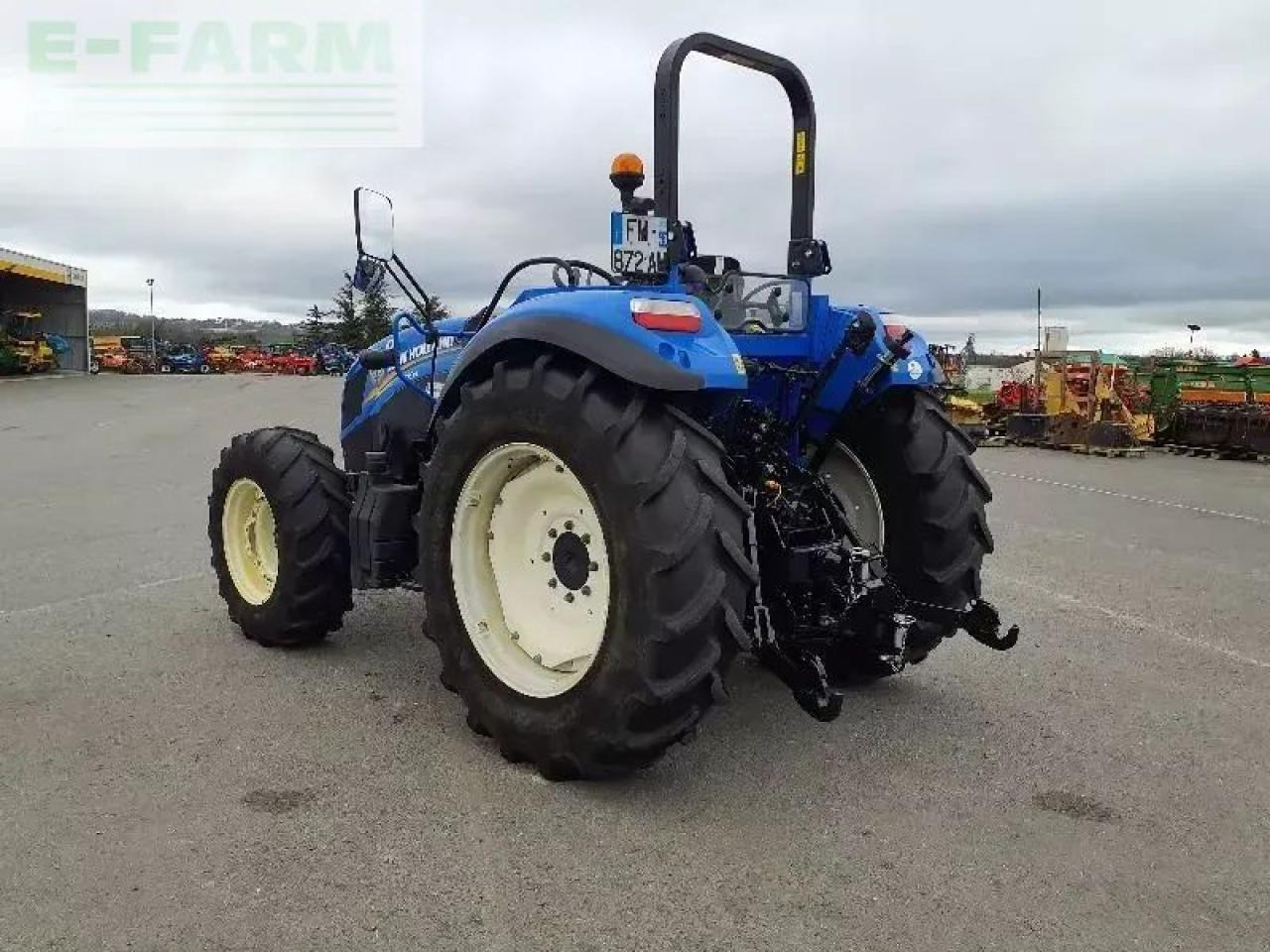 New Holland t5-85ps - Traktor: slika New Holland t5-85ps - Traktor New Holland t5-85ps - Traktor: slika New Holland t5-85ps - Traktor