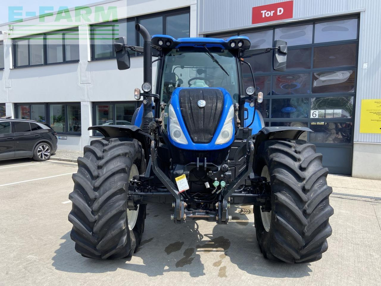 New Holland t6.145 stage v - Traktor: slika New Holland t6.145 stage v - Traktor New Holland t6.145 stage v - Traktor: slika New Holland t6.145 stage v - Traktor