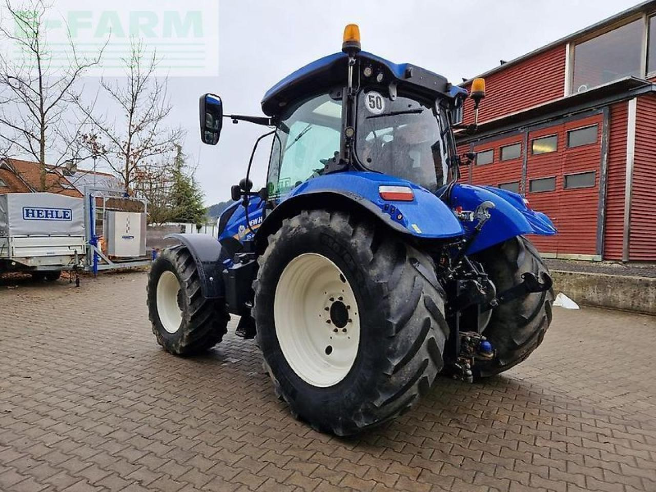 New Holland t6.155 ac *stufenloses getriebe* jung gebraucht - Traktor: slika New Holland t6.155 ac *stufenloses getriebe* jung gebraucht - Traktor New Holland t6.155 ac *stufenloses getriebe* jung gebraucht - Traktor: slika New Holland t6.155 ac *stufenloses getriebe* jung gebraucht - Traktor