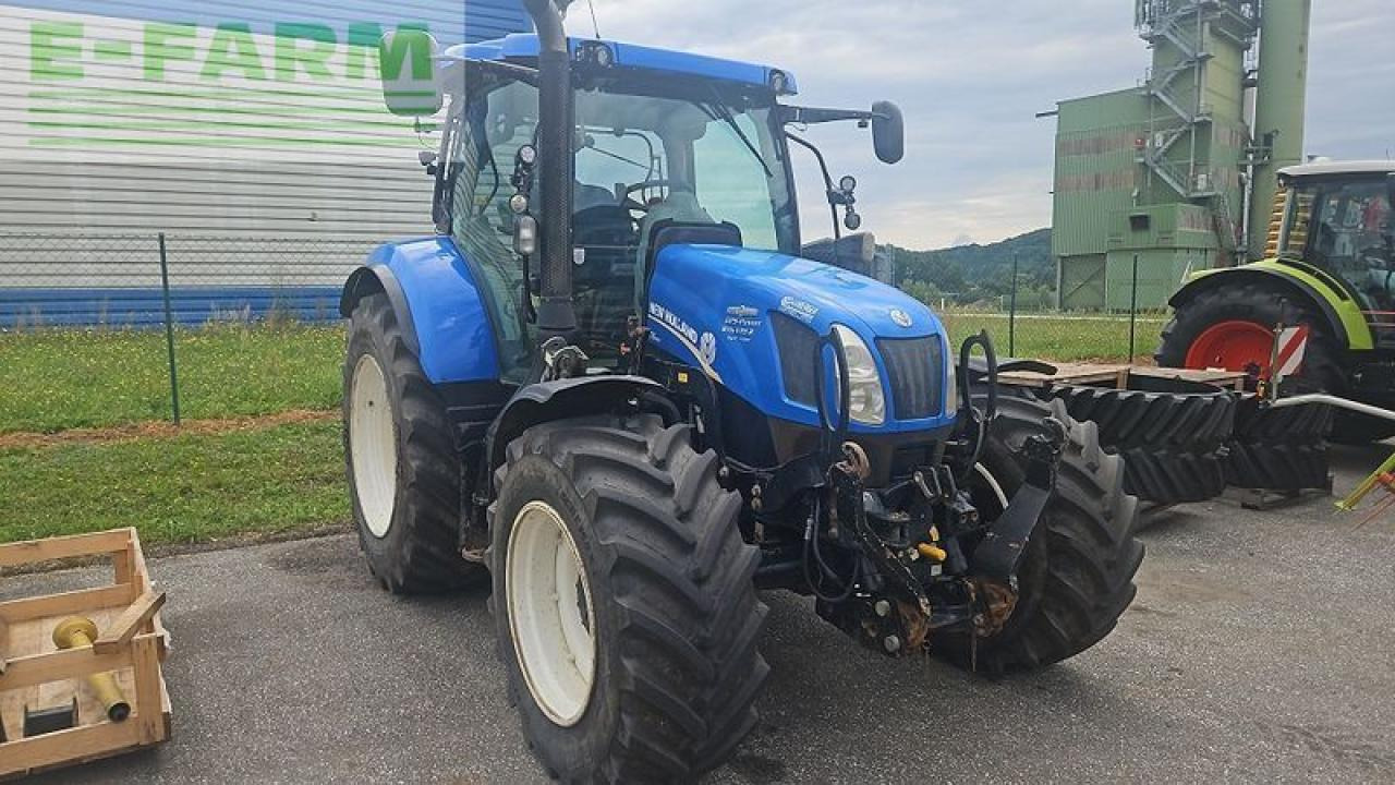 New Holland t6.160 auto command - Traktor: slika New Holland t6.160 auto command - Traktor New Holland t6.160 auto command - Traktor: slika New Holland t6.160 auto command - Traktor