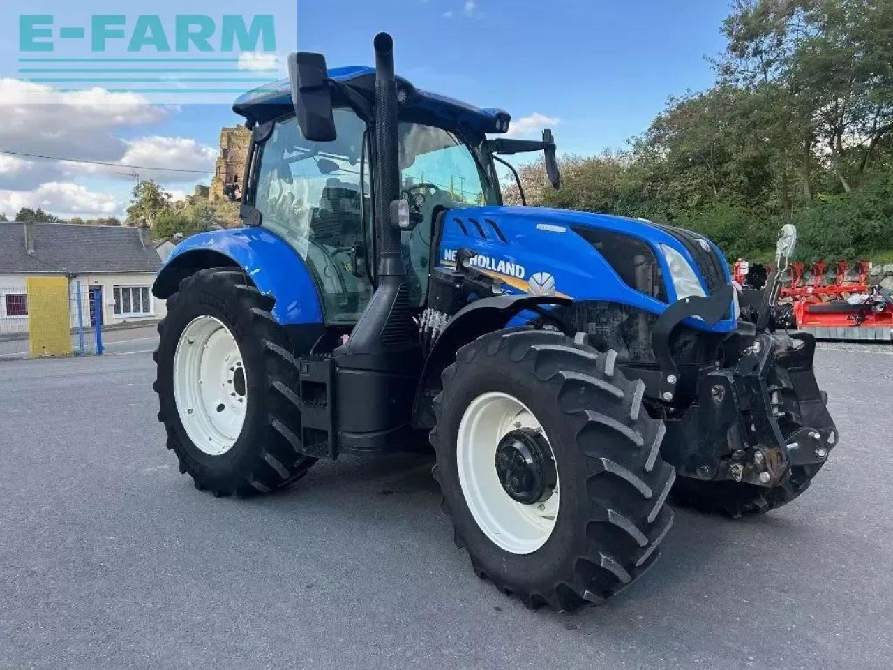 New Holland t6.175 - Traktor: slika New Holland t6.175 - Traktor New Holland t6.175 - Traktor: slika New Holland t6.175 - Traktor