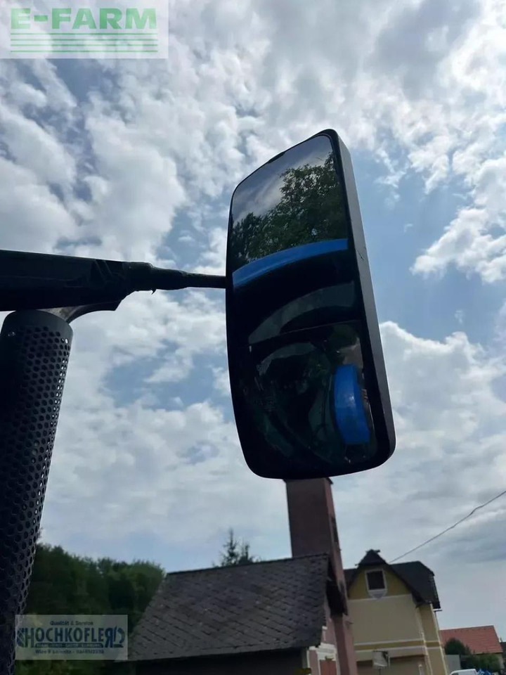 New Holland t6.175 dynamic command (stage v) - Traktor: slika New Holland t6.175 dynamic command (stage v) - Traktor New Holland t6.175 dynamic command (stage v) - Traktor: slika New Holland t6.175 dynamic command (stage v) - Traktor