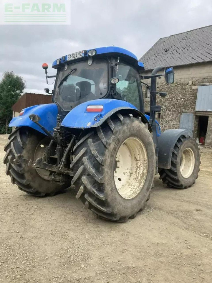 New Holland t6.175 electro command - Traktor: slika New Holland t6.175 electro command - Traktor New Holland t6.175 electro command - Traktor: slika New Holland t6.175 electro command - Traktor