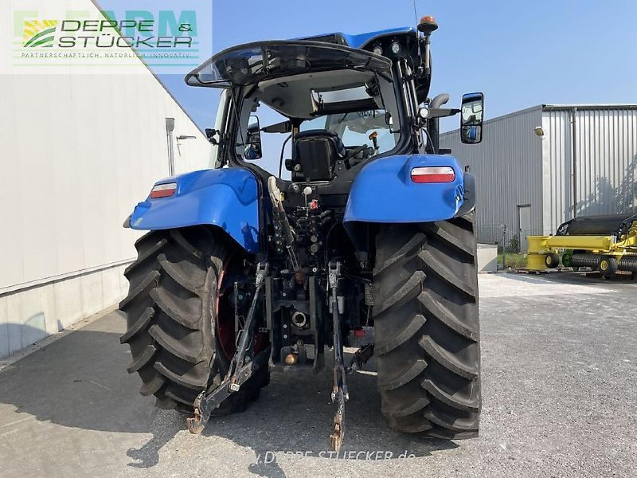 New Holland t6.180 - Traktor: slika New Holland t6.180 - Traktor New Holland t6.180 - Traktor: slika New Holland t6.180 - Traktor