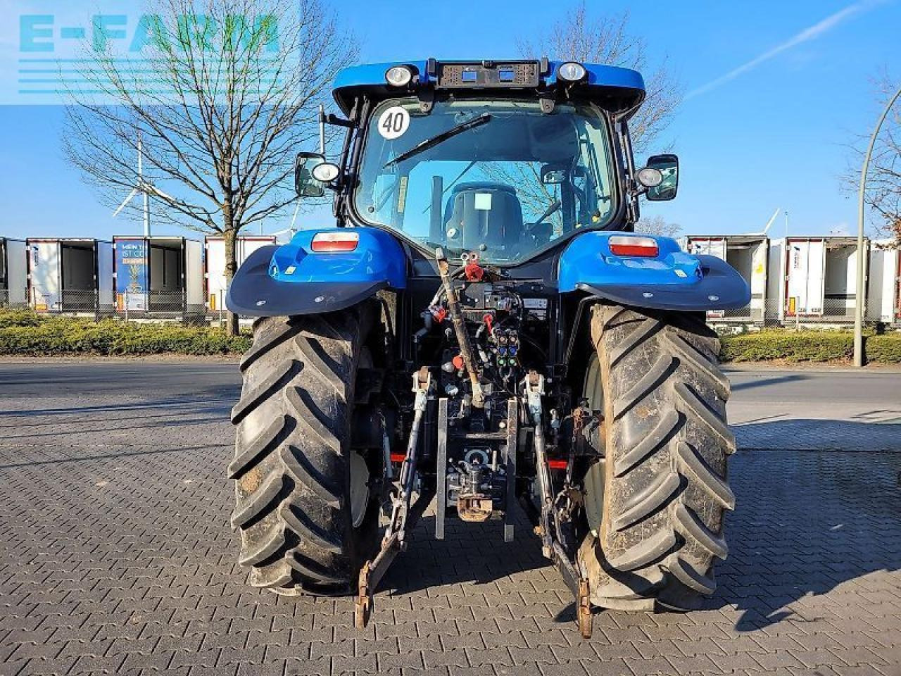 New Holland t6020 elite Elite - Traktor: slika New Holland t6020 elite Elite - Traktor New Holland t6020 elite Elite - Traktor: slika New Holland t6020 elite Elite - Traktor