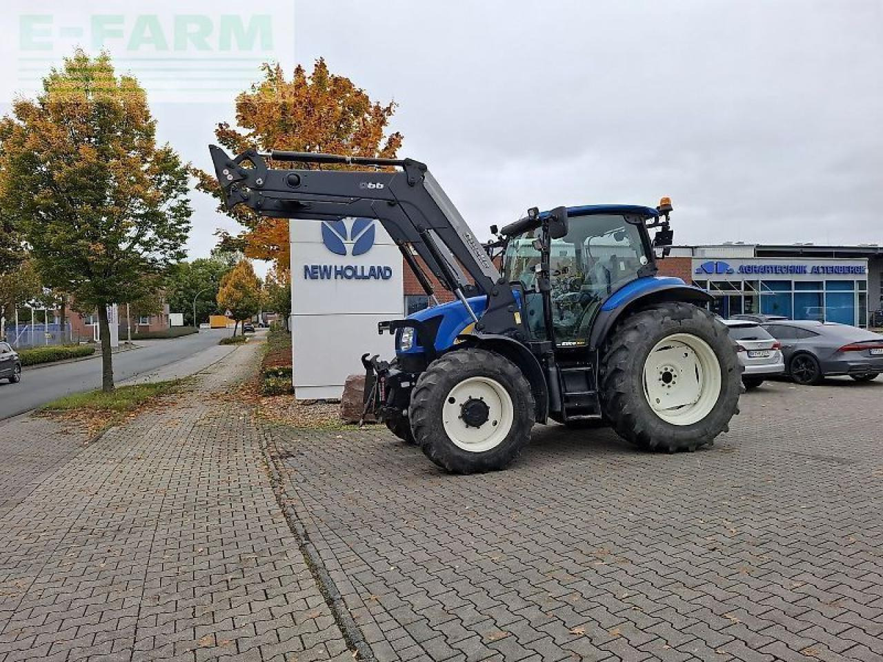 New Holland t6020 elite - Traktor: slika New Holland t6020 elite - Traktor New Holland t6020 elite - Traktor: slika New Holland t6020 elite - Traktor