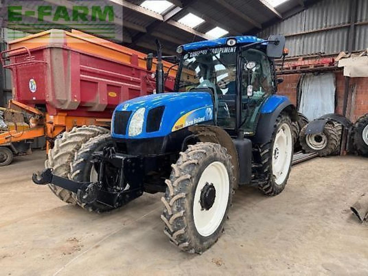 New Holland t6030 - Traktor: slika New Holland t6030 - Traktor New Holland t6030 - Traktor: slika New Holland t6030 - Traktor
