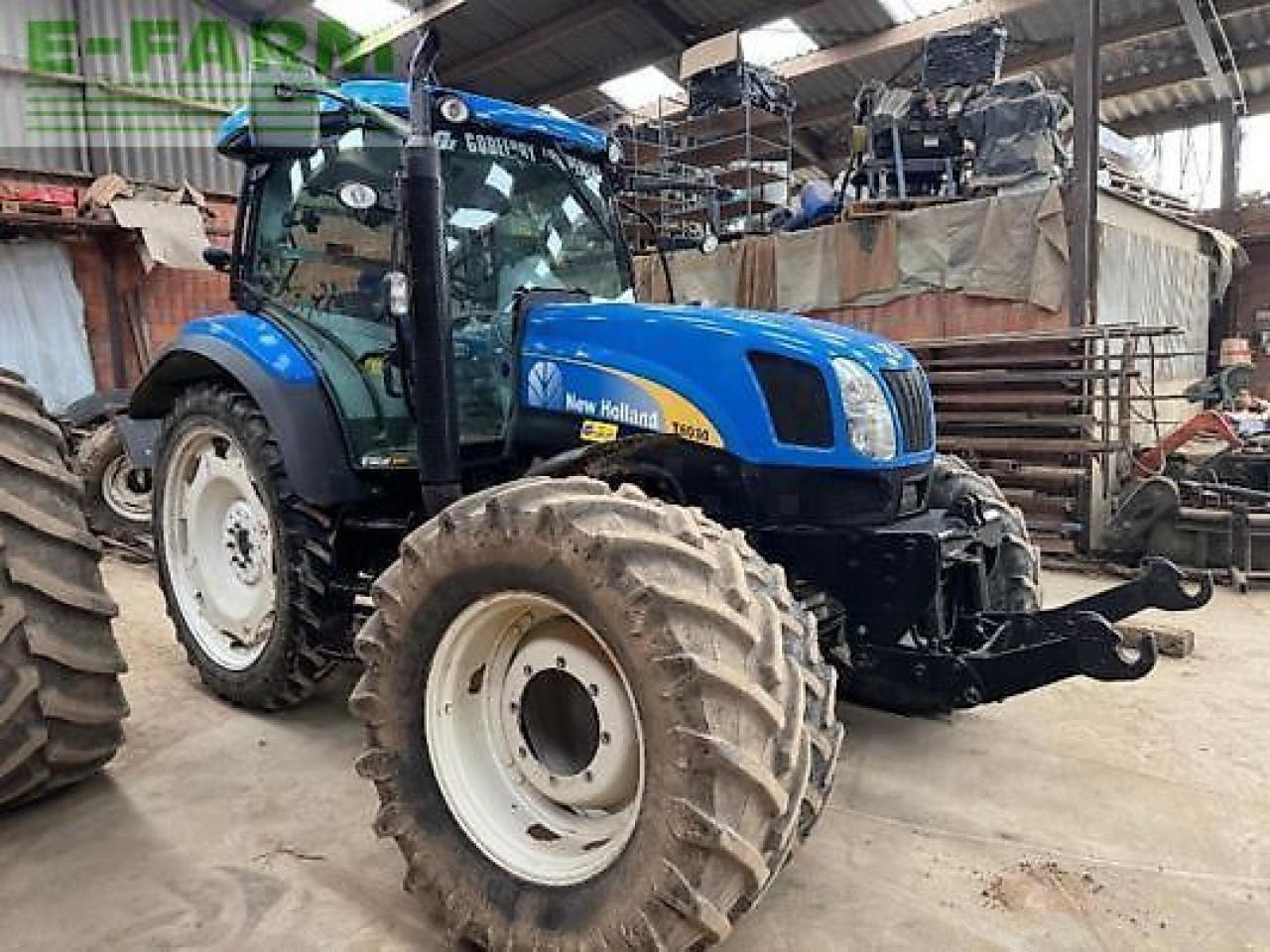 New Holland t6030 - Traktor: slika New Holland t6030 - Traktor New Holland t6030 - Traktor: slika New Holland t6030 - Traktor