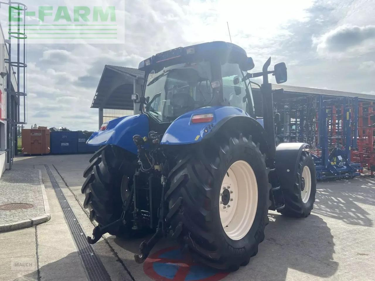 New Holland t6070 range & power command - Traktor: slika New Holland t6070 range & power command - Traktor New Holland t6070 range & power command - Traktor: slika New Holland t6070 range & power command - Traktor
