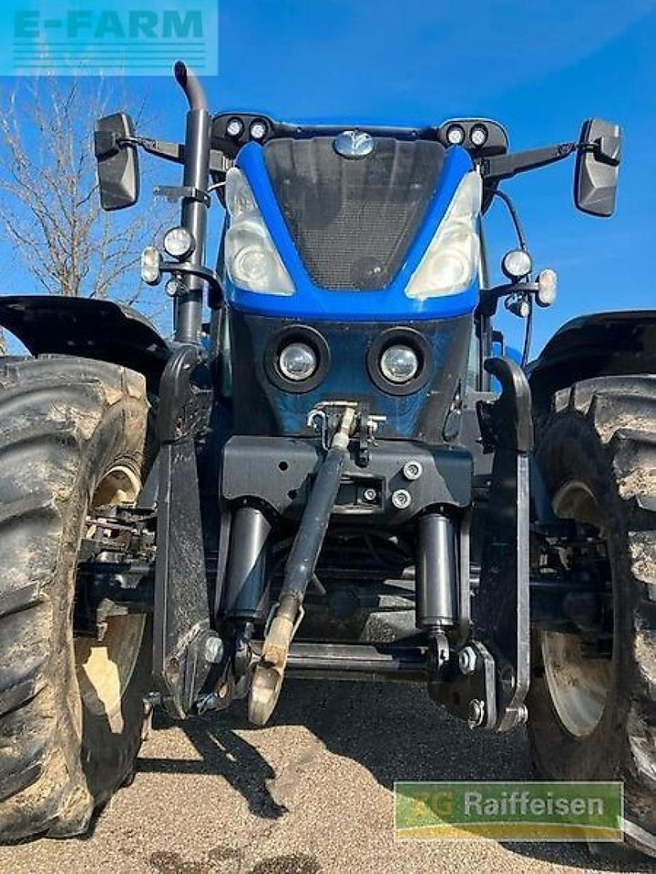 New Holland t7.175 - Traktor: slika New Holland t7.175 - Traktor New Holland t7.175 - Traktor: slika New Holland t7.175 - Traktor