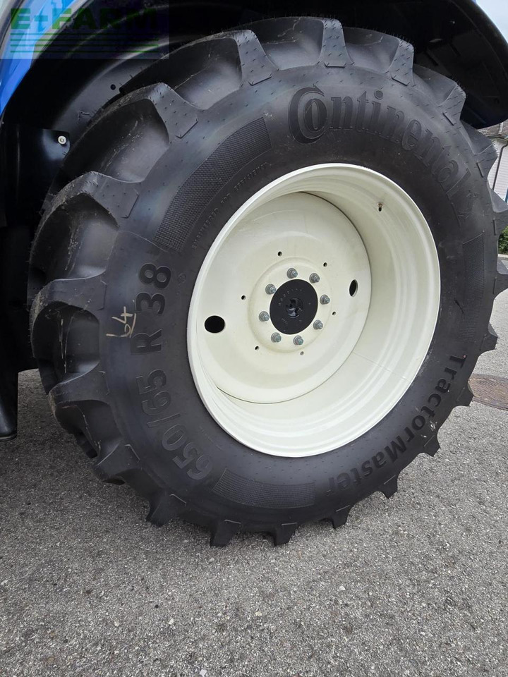 New Holland t7.175 power command (stage v) - Traktor: slika New Holland t7.175 power command (stage v) - Traktor New Holland t7.175 power command (stage v) - Traktor: slika New Holland t7.175 power command (stage v) - Traktor
