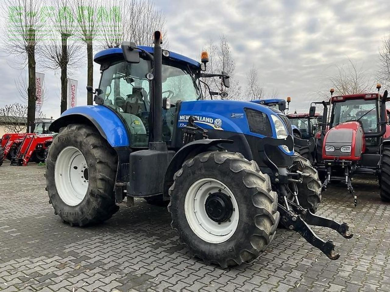 New Holland t7.185 power command - Traktor: slika New Holland t7.185 power command - Traktor New Holland t7.185 power command - Traktor: slika New Holland t7.185 power command - Traktor