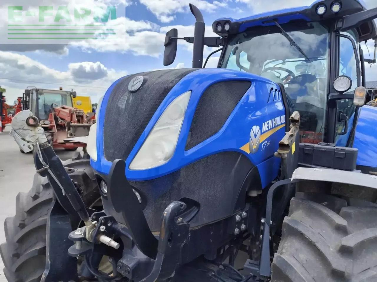 New Holland t7 190 pc - Traktor: slika New Holland t7 190 pc - Traktor New Holland t7 190 pc - Traktor: slika New Holland t7 190 pc - Traktor
