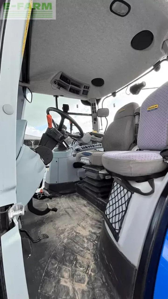 New Holland t7.195s pc s5 - Traktor: slika New Holland t7.195s pc s5 - Traktor New Holland t7.195s pc s5 - Traktor: slika New Holland t7.195s pc s5 - Traktor