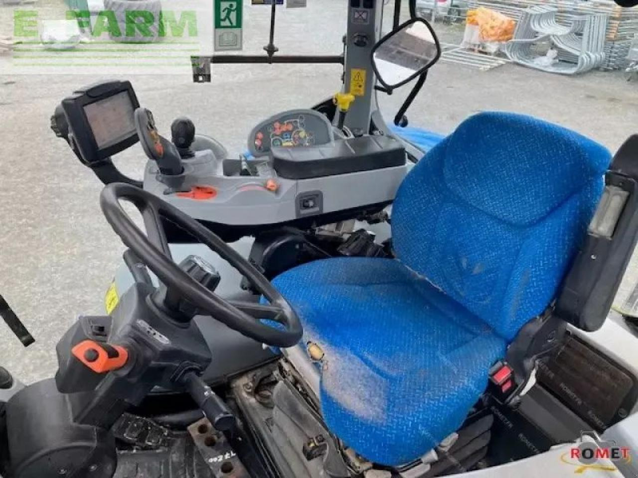 New Holland t7.200 autocomma - Traktor: slika New Holland t7.200 autocomma - Traktor New Holland t7.200 autocomma - Traktor: slika New Holland t7.200 autocomma - Traktor