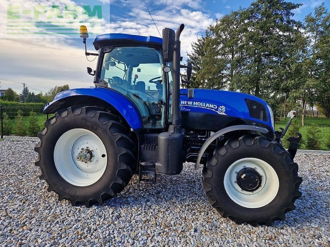 New Holland t7.200 power command - Traktor: slika New Holland t7.200 power command - Traktor New Holland t7.200 power command - Traktor: slika New Holland t7.200 power command - Traktor