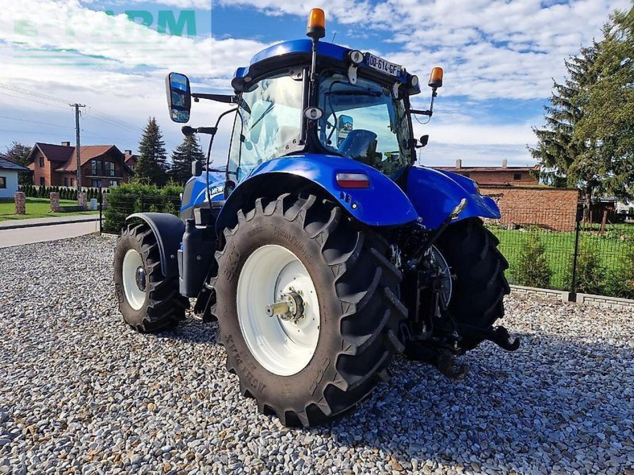 New Holland t7.200 powercommand - Traktor: slika New Holland t7.200 powercommand - Traktor New Holland t7.200 powercommand - Traktor: slika New Holland t7.200 powercommand - Traktor