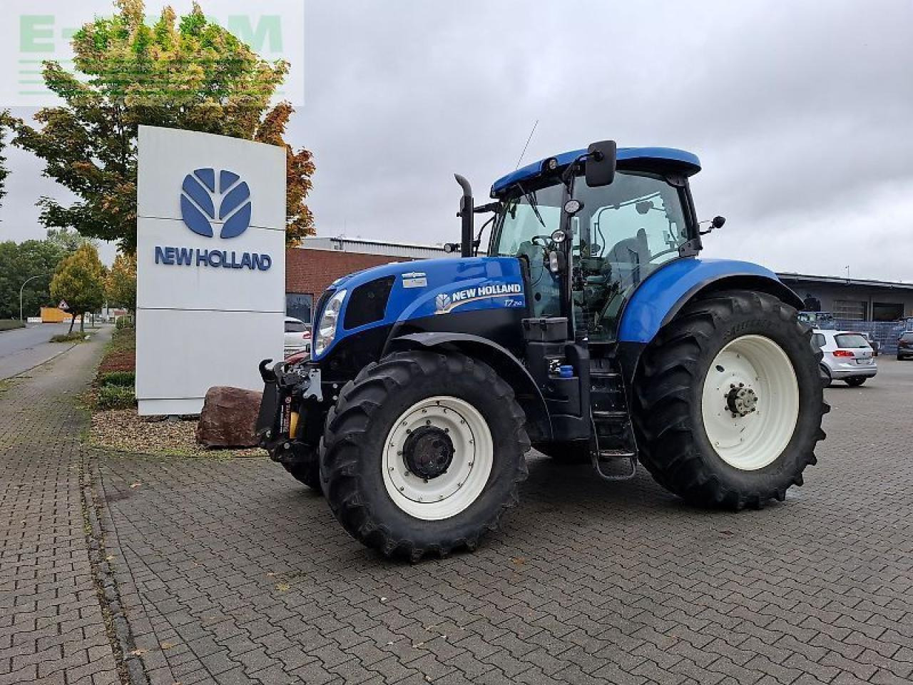 New Holland t7.210 ac - Traktor: slika New Holland t7.210 ac - Traktor New Holland t7.210 ac - Traktor: slika New Holland t7.210 ac - Traktor