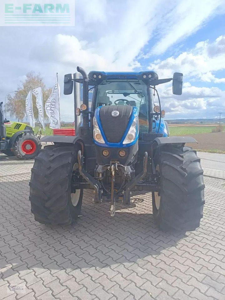 New Holland t7.225 ac - Traktor: slika New Holland t7.225 ac - Traktor New Holland t7.225 ac - Traktor: slika New Holland t7.225 ac - Traktor